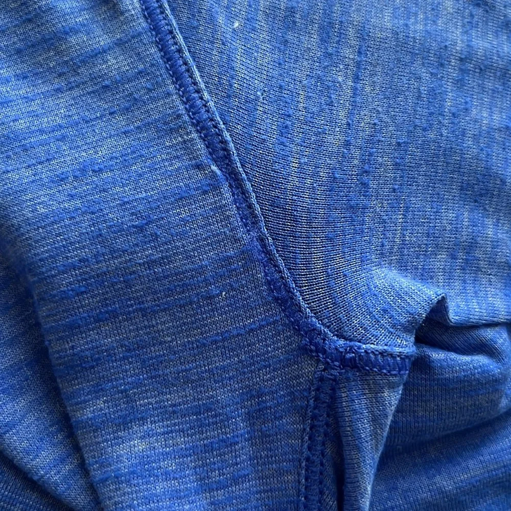 Lululemon On Track Long Sleeve Top in Heathered Cerulean Blue - Picture 7 of 9